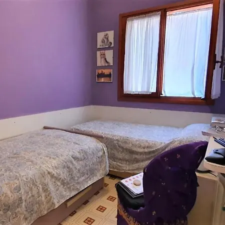 Peschiera - Two Bedroom With Balcony Apartment